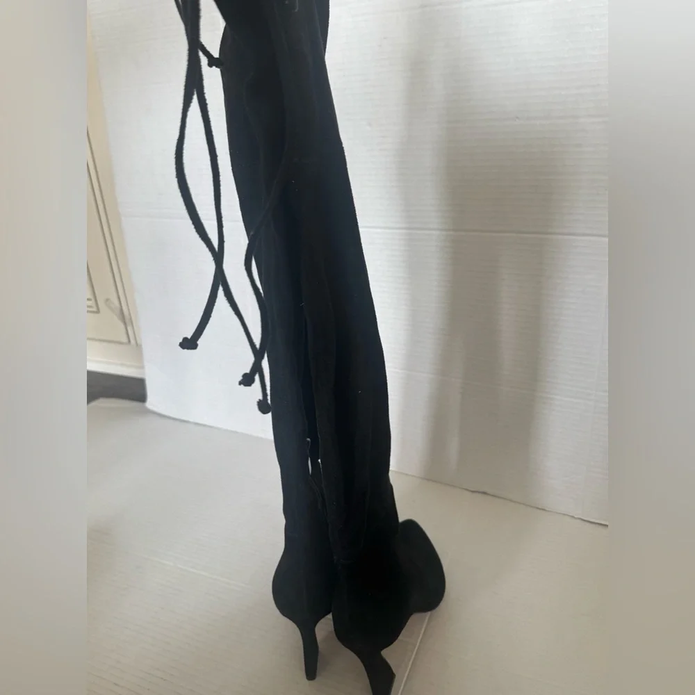 New Vince Camuto Taplana Thigh High Over the knee Black Suede Boots 5‎